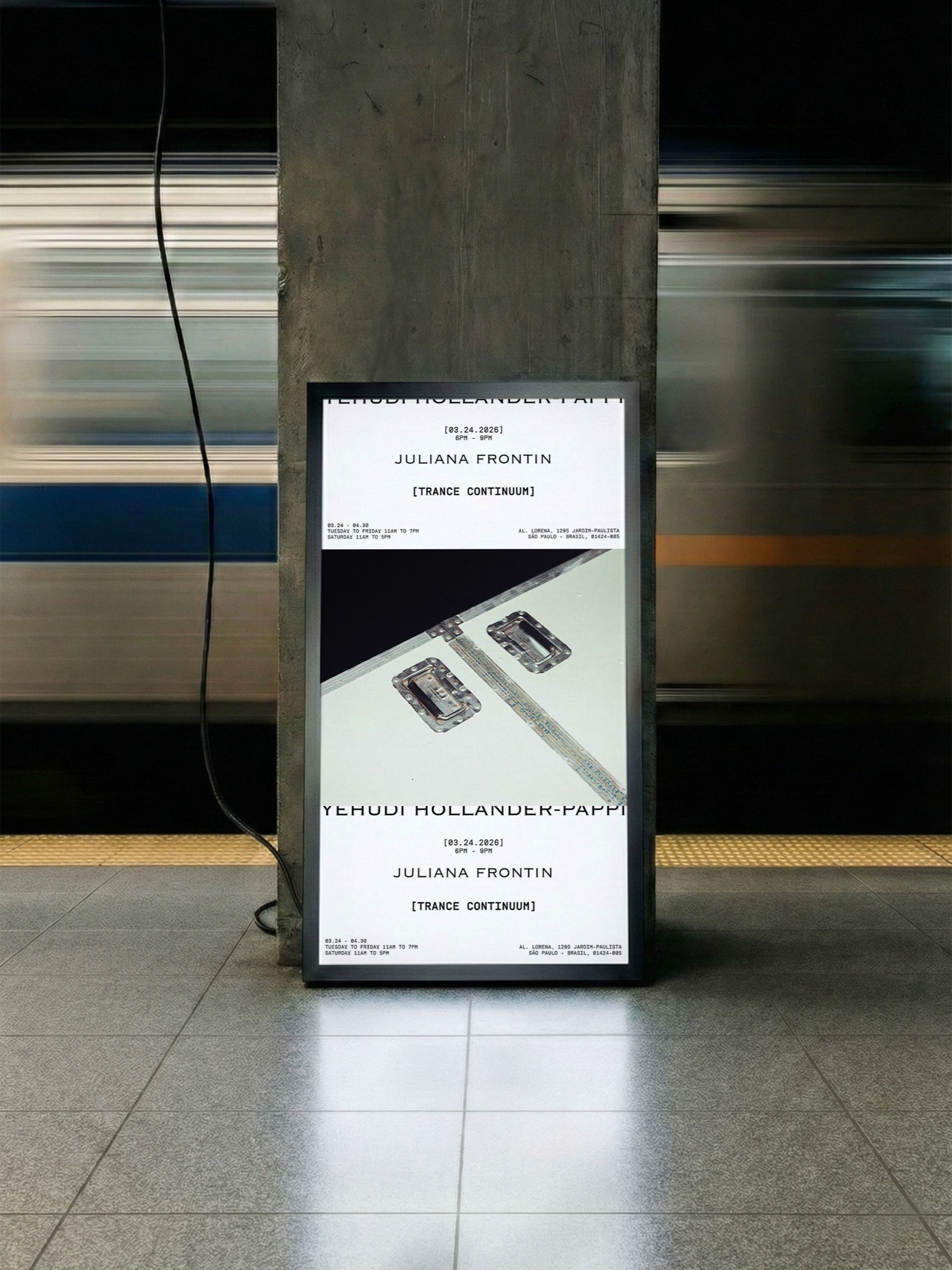 Display da galeria em estação de metrô